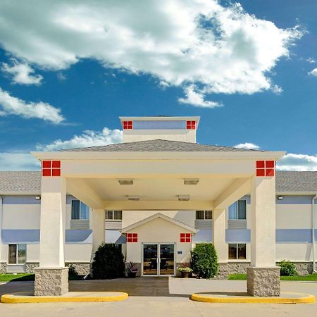 Hotel Baymont By Wyndham Wahpeton Exteriér fotografie